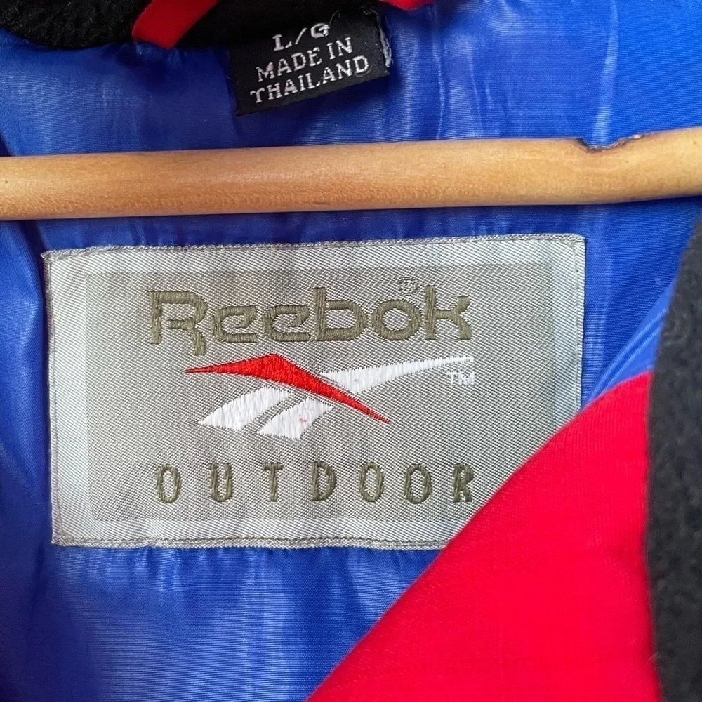 Vintage Reebok Outdoors Full‎ Zip Parka in Red Blue Size Large